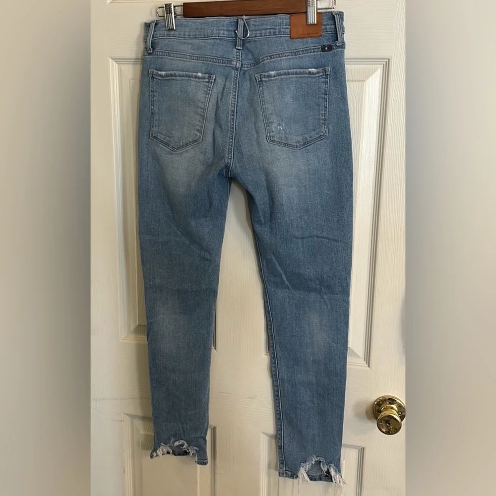 Lucky Brand Brooke Skinny Capris Size 30/10 - Picture 3 of 15